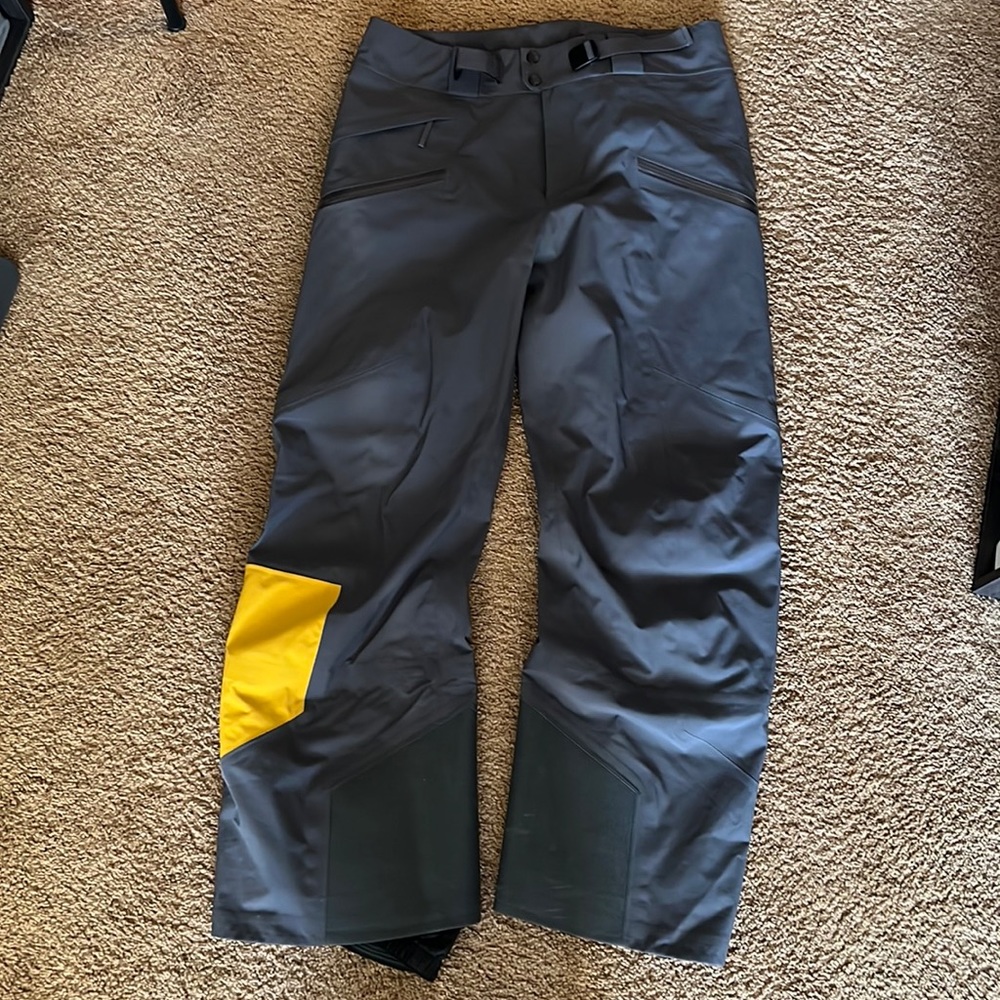 Arc’teryx Sabre Ski Snowboard Pants ReBird